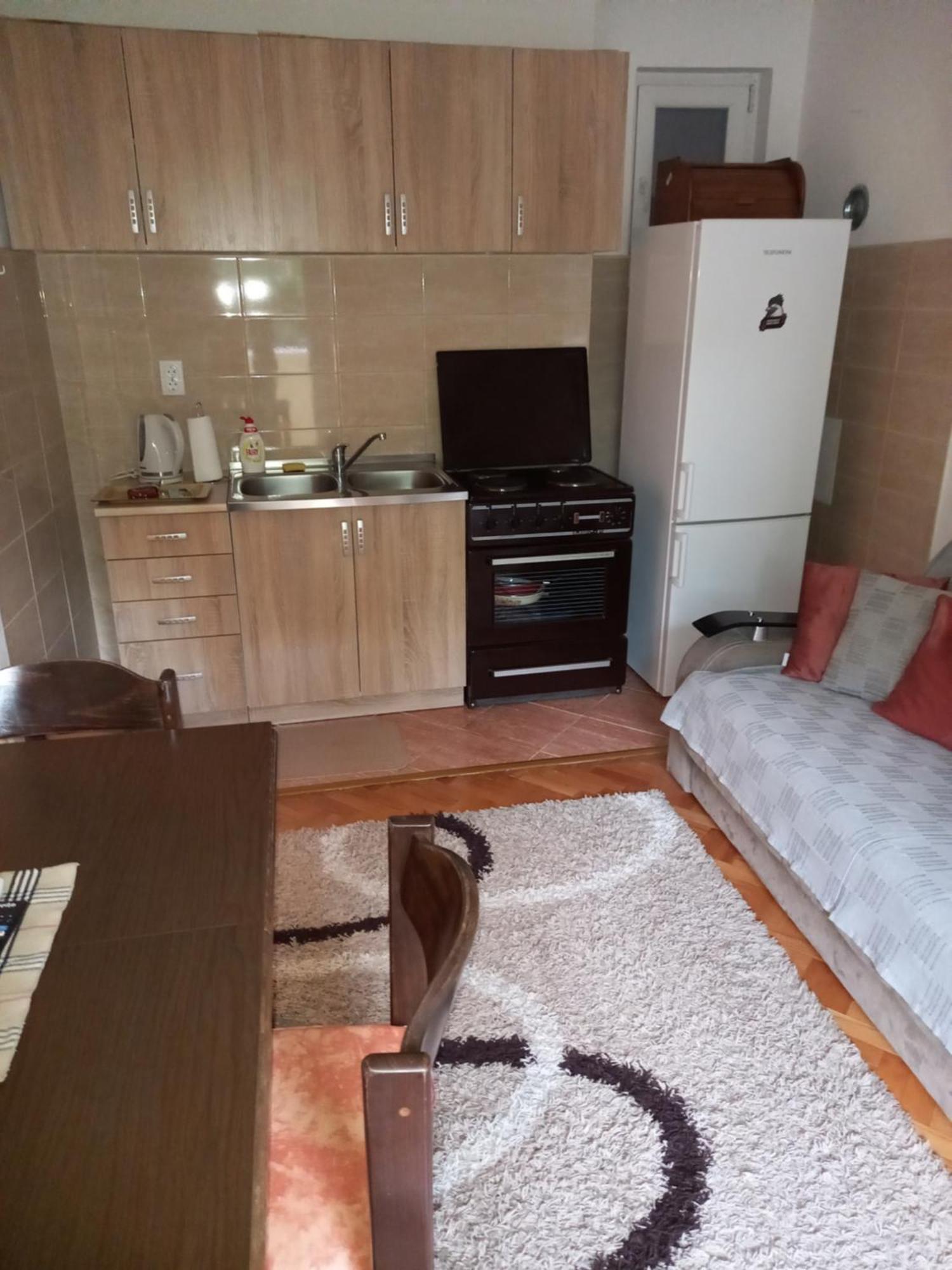 Apartman Vukica Appartement Trebinje Buitenkant foto